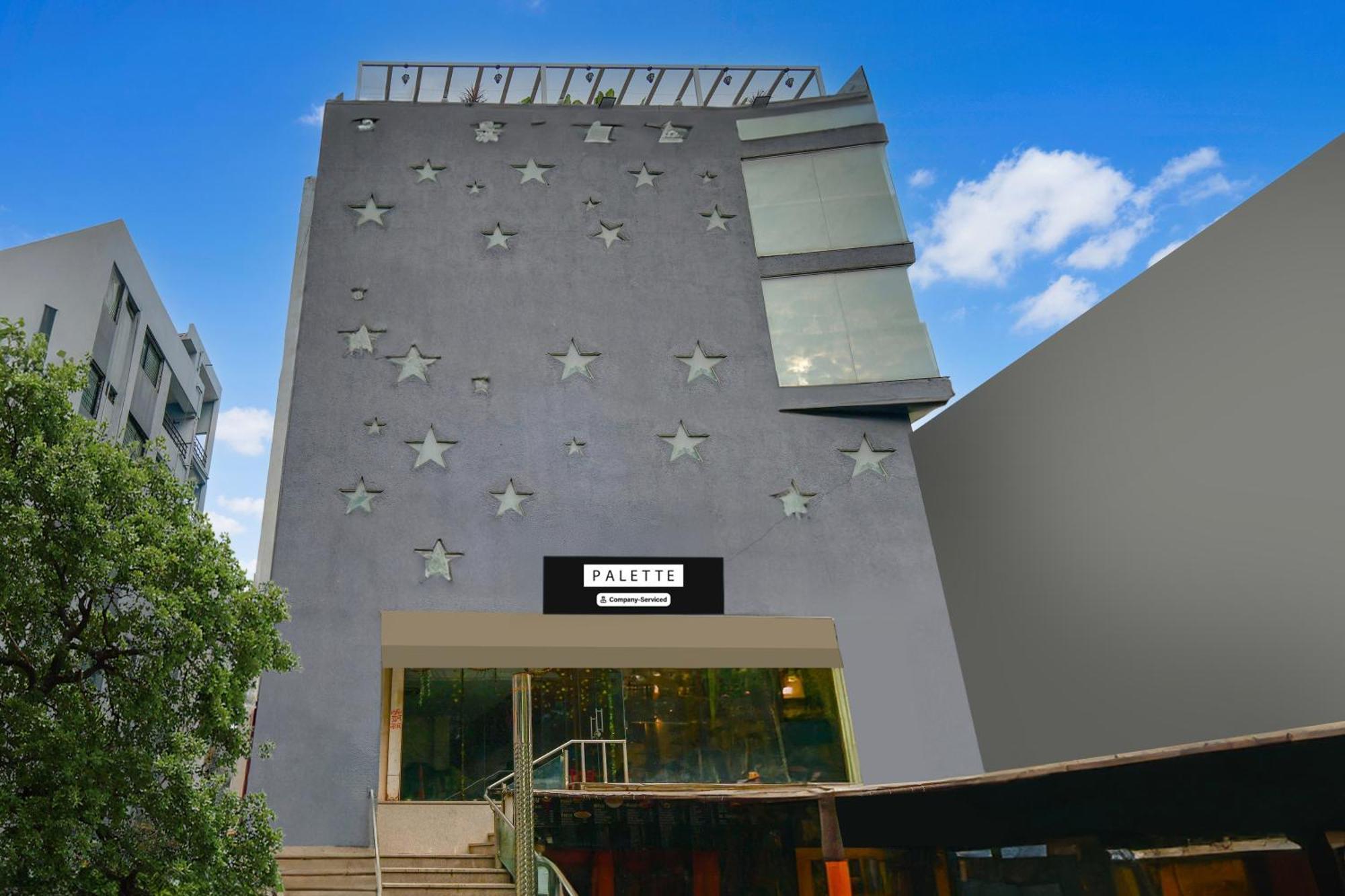 Hotel Palette Sapphire Star Chappan Market *